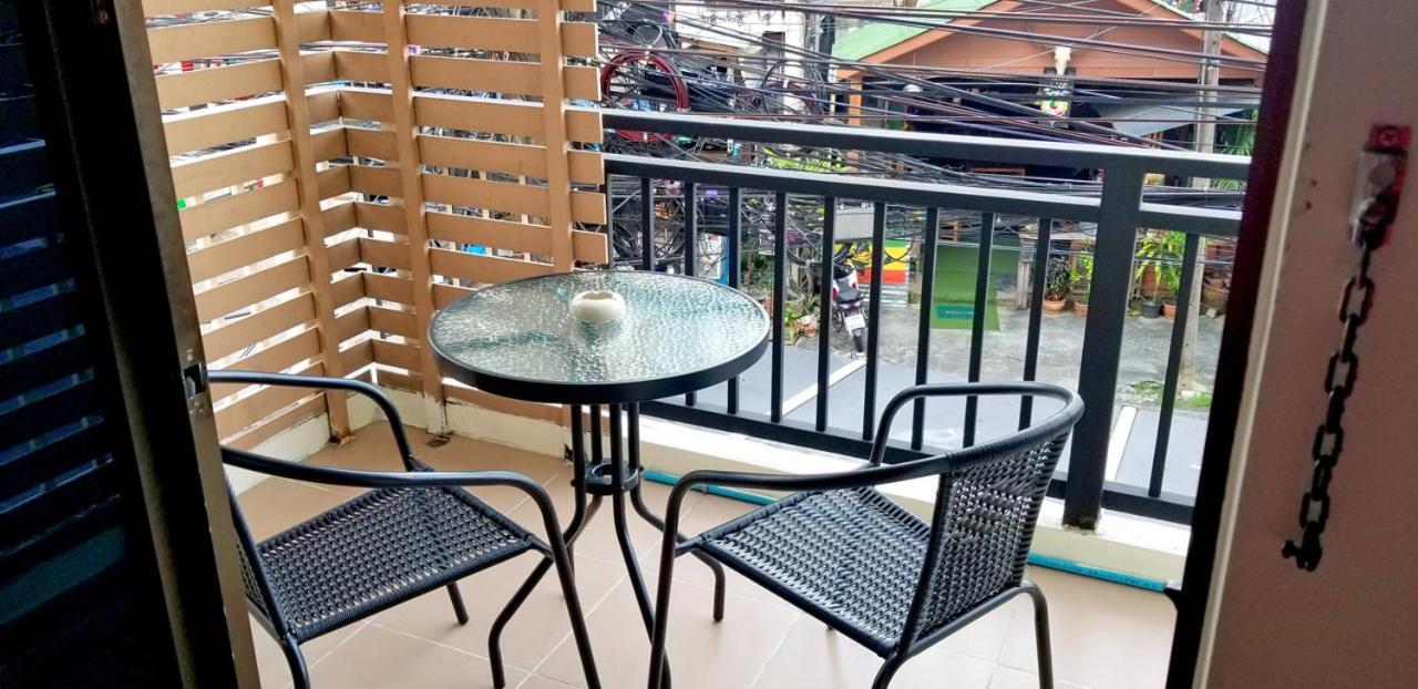 Kanpai Hotel Patong Kültér fotó